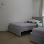 Ava